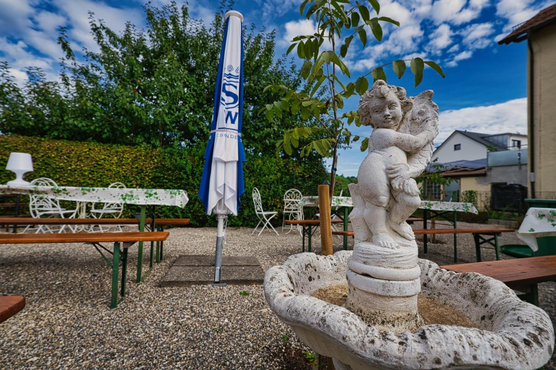 Gasthaus Zur Rose Aalen Kültér fotó